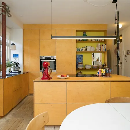Art-filled Flat With Courtyard Oasis In Norrebro * Κοπεγχάγη