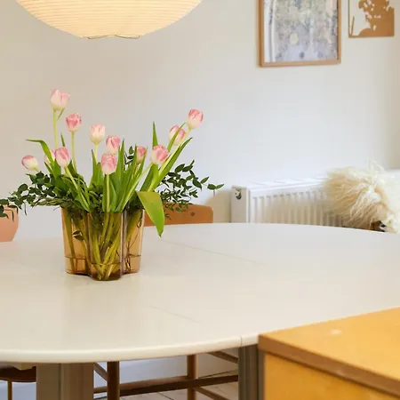 Διαμέρισμα Art-filled Flat With Courtyard Oasis In Norrebro *